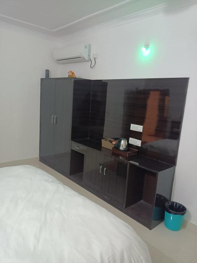 Hostel Arabian Night Кгаджураго Екстер'єр фото